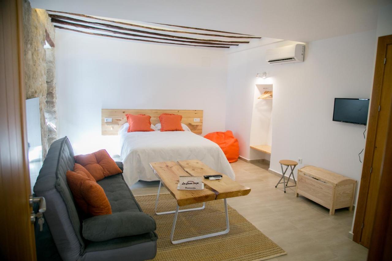 Apartamentos Turísticos La Casa Vieja Sabiote Exterior foto